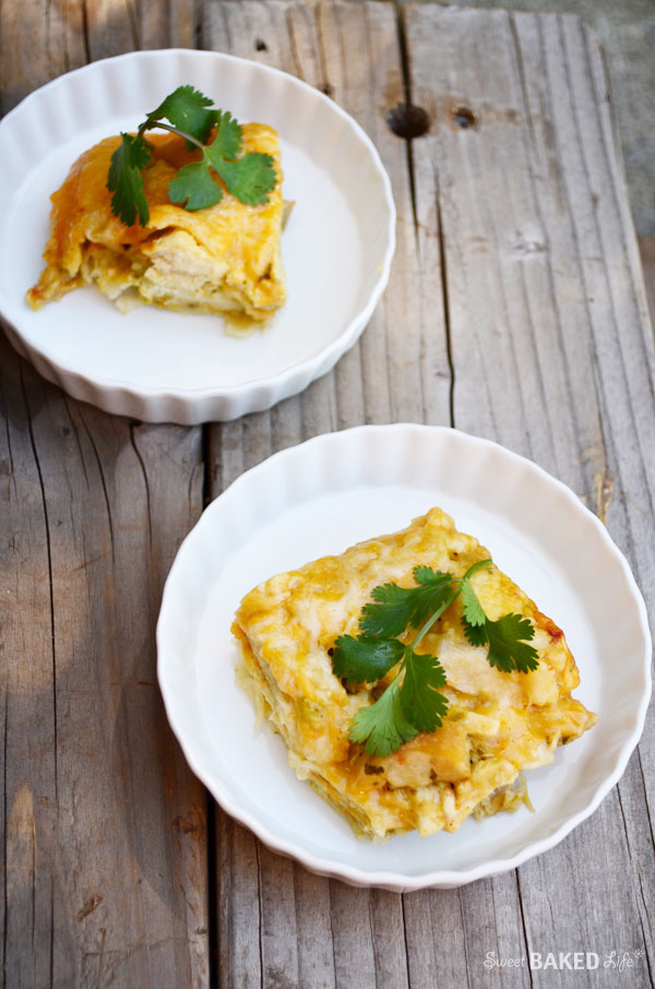 A great, quick dinner! Cheesy Chicken Tortilla Squares | Sweet Baked Life
