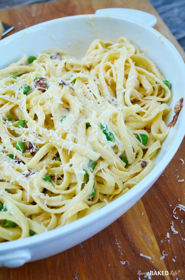 Creamy Fettuccini Carbonara with peas and bacon!