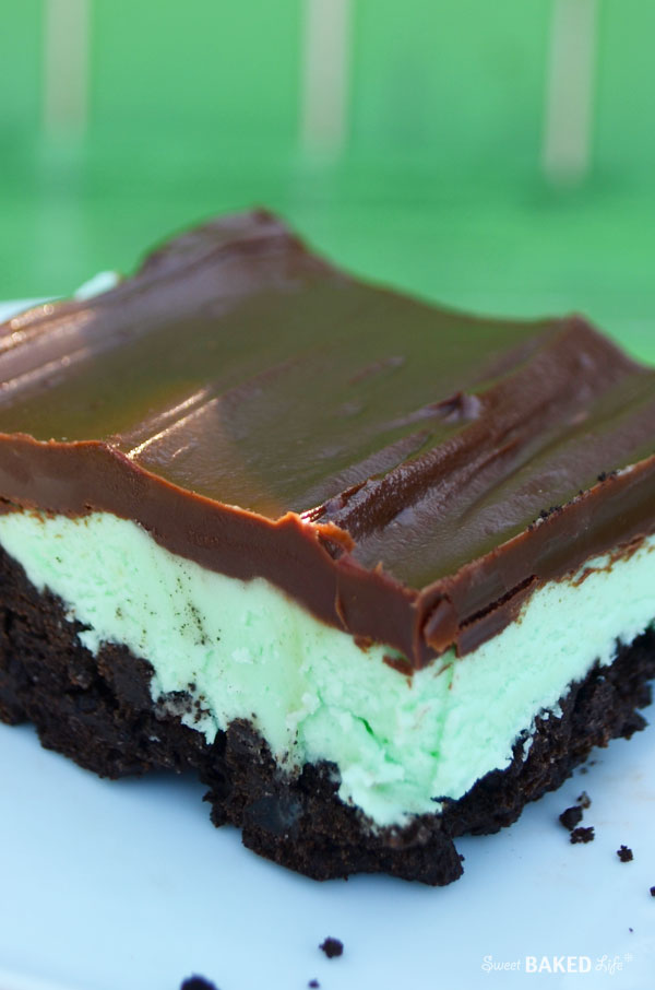 Layered Mint Chocolate Bars - no bake!