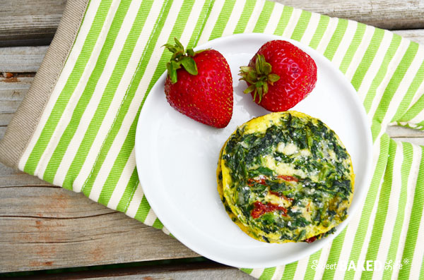 Skinny Spinach Frittatas @sweetbakedlife