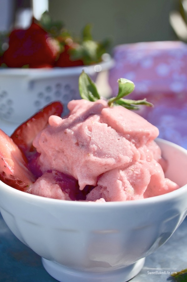 Dairy Free, 2 Ingredient Banana Strawberry Ice Cream | #sweetbakedlife