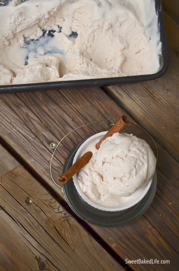 No churn Cinnamon Ice Cream @sweetbakedlife