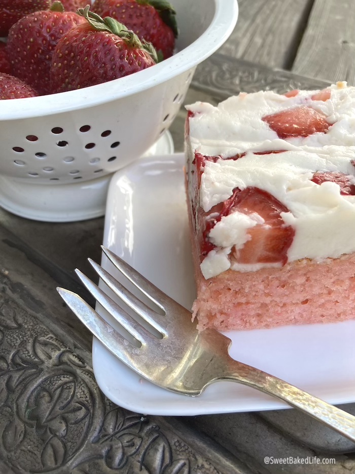 Strawberry Sheet Cake-13