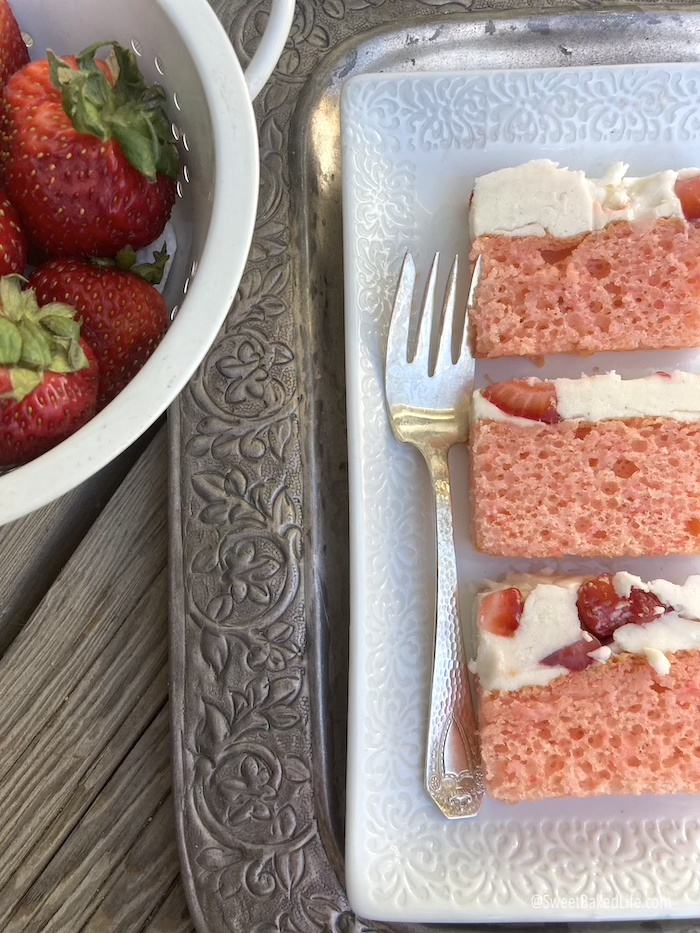 Strawberry Sheet Cake-2