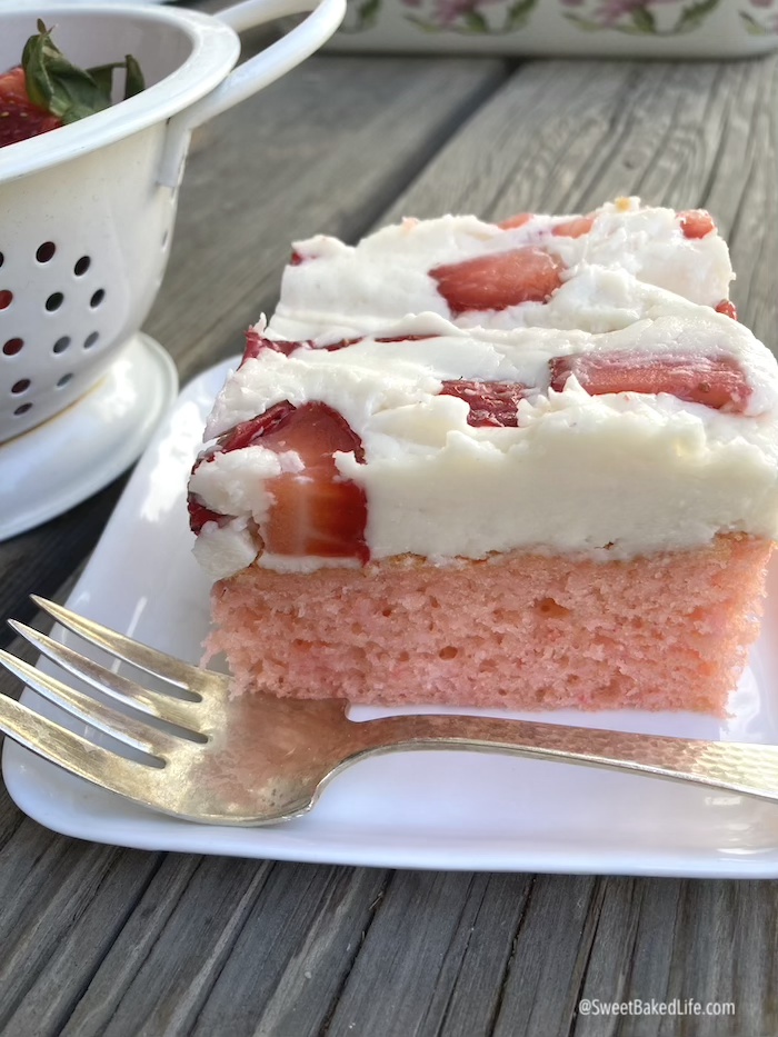 Strawberry Sheet Cake-7